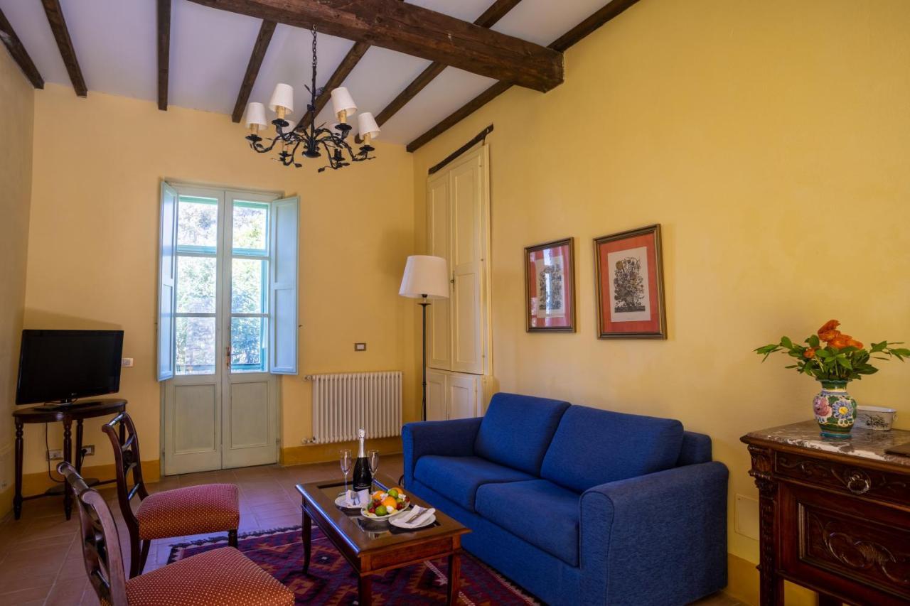 Hotel Borgo Laticastelli 4*
